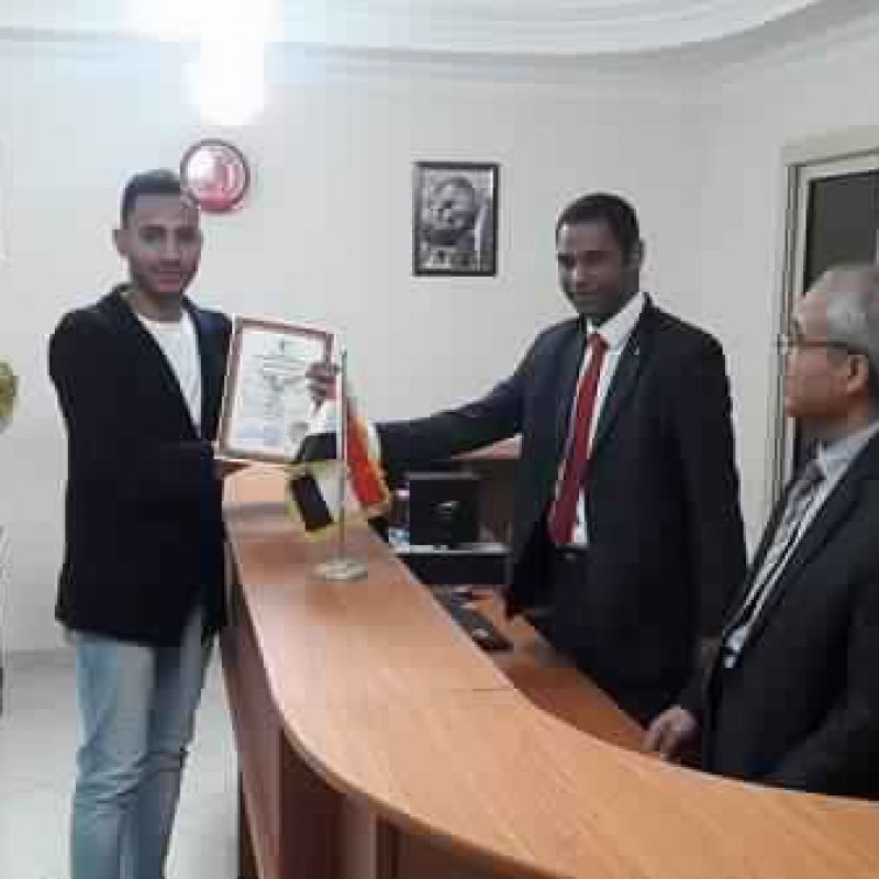 Photos of the participants during the handing of certificates at the conclusion of the human resourc