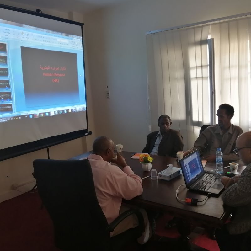 Photos of the participants during the training, the strategic management program